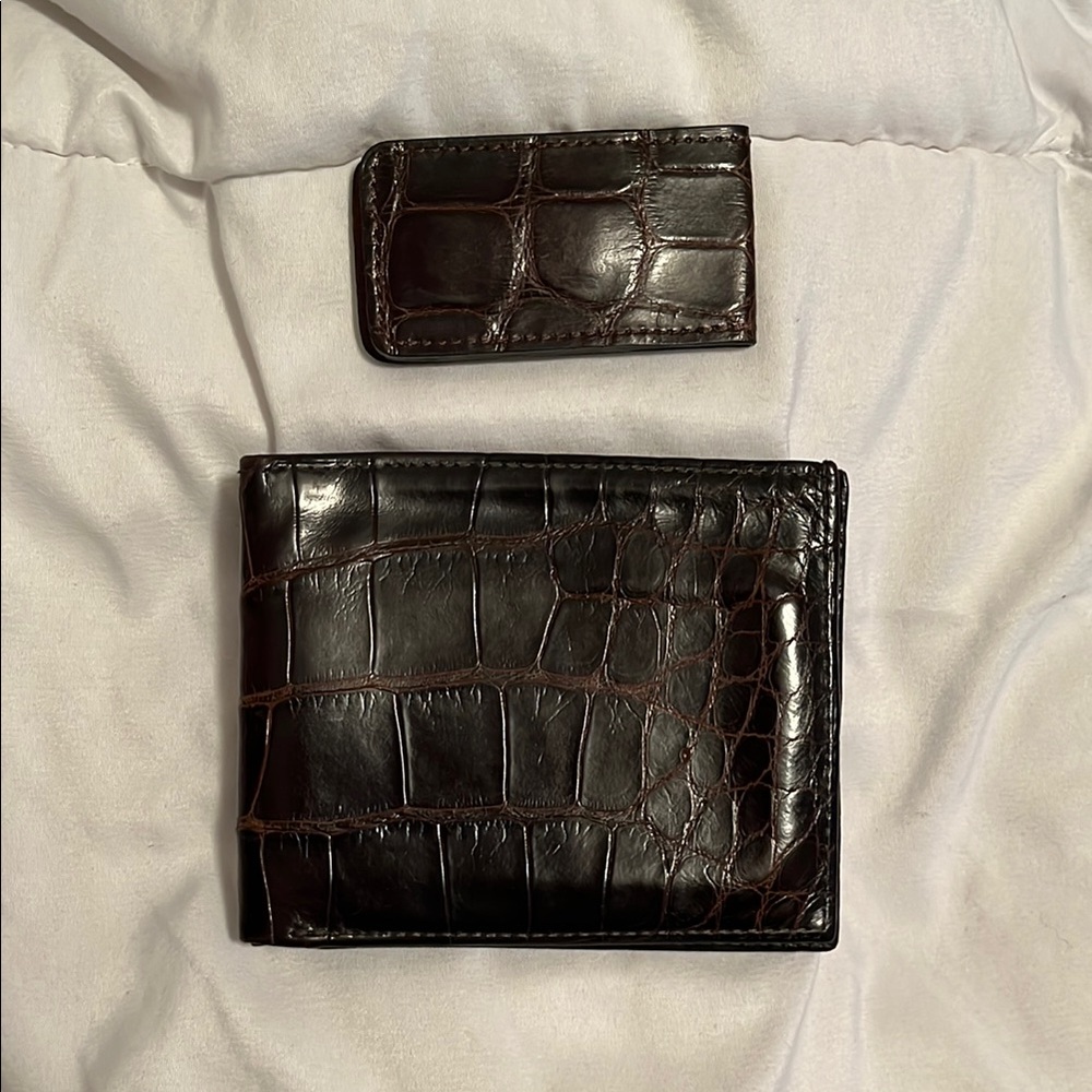 Bergdorf Goodman Men’s Wallet with magnetic Money Clip